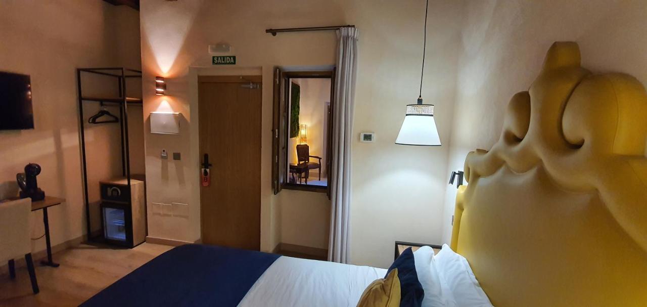 Double Interior Room,1385478395:JPEG