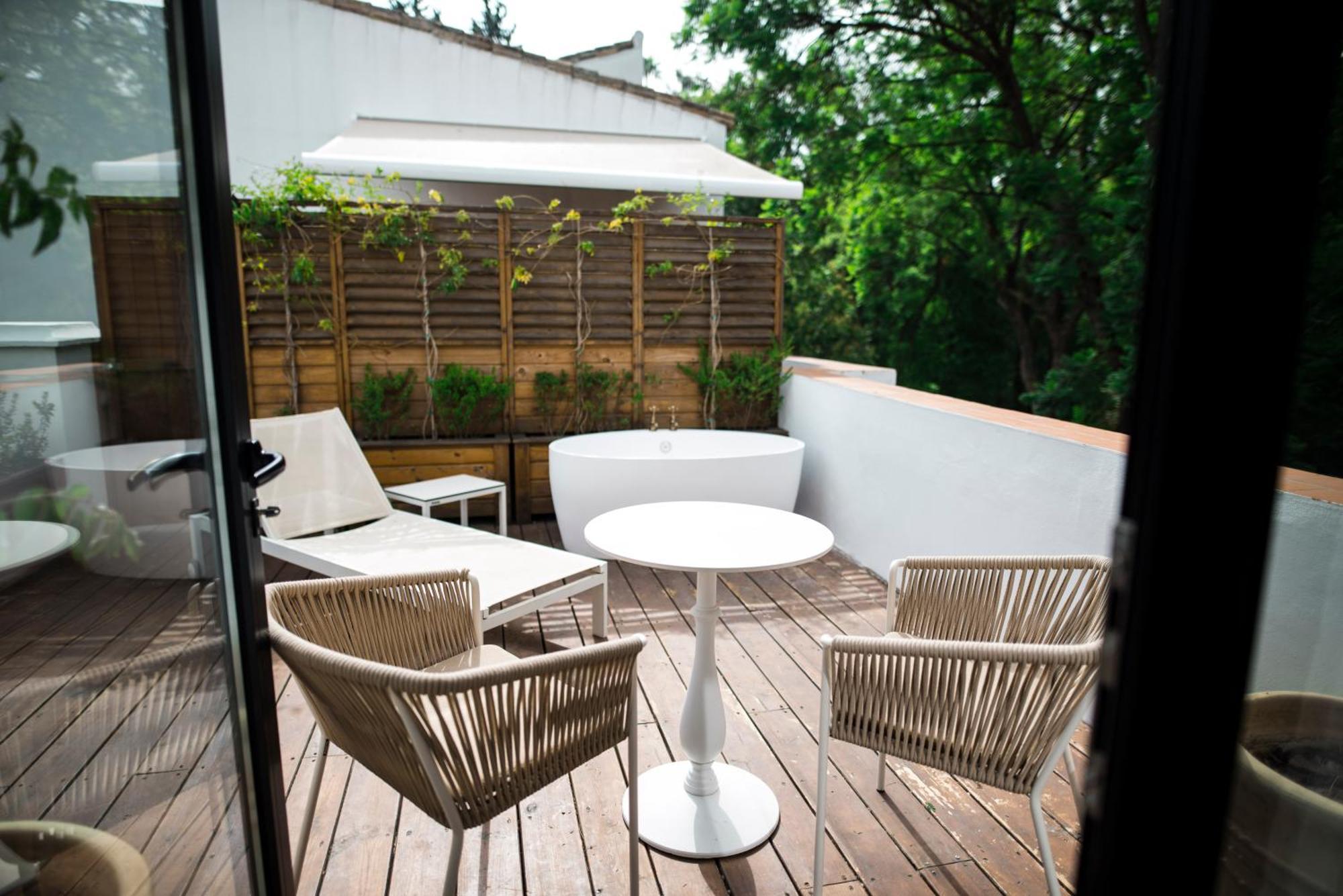 Royal Alcazar Premium terrace outdoor bath,518193201:JPEG