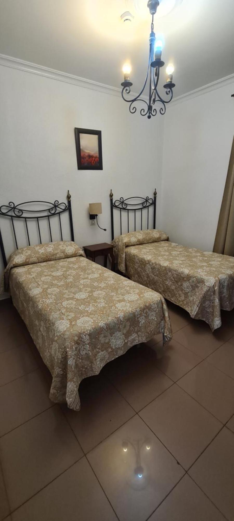 Twin Room,216474323:JPEG