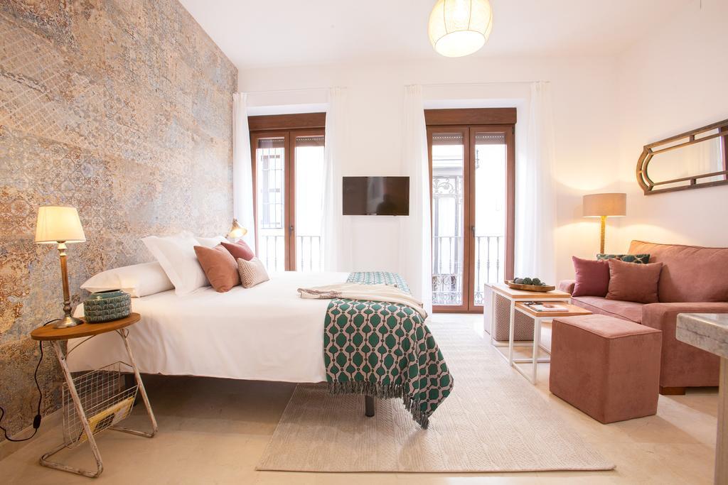 Double Room,398536812:JPEG