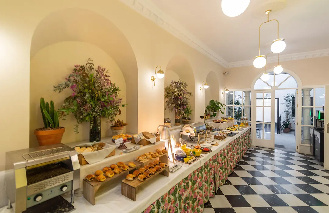 Halo Boutique Hotel-1